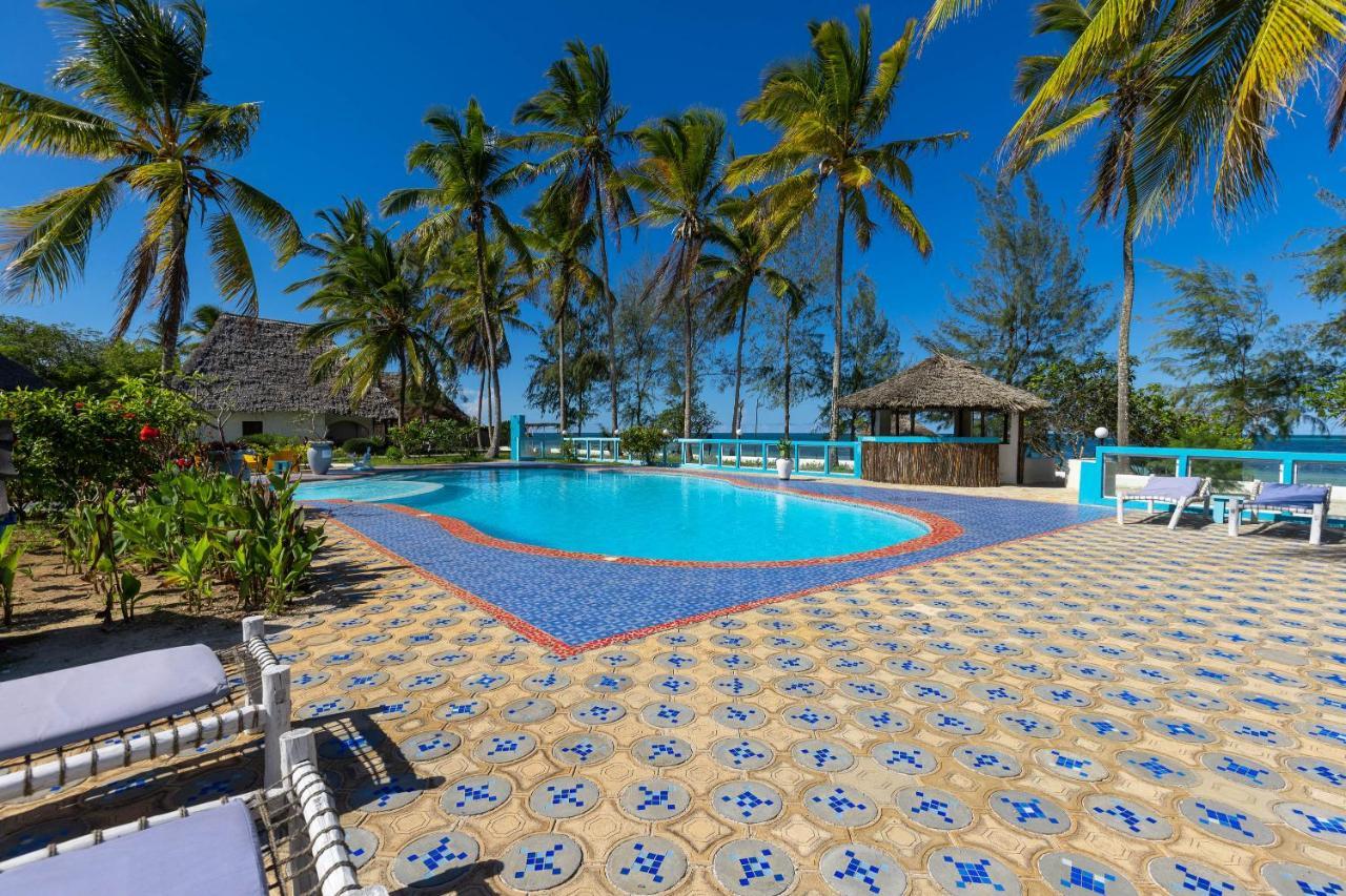 F-Zeen Boutique Hotel Zanzibar Uroa Exterior photo