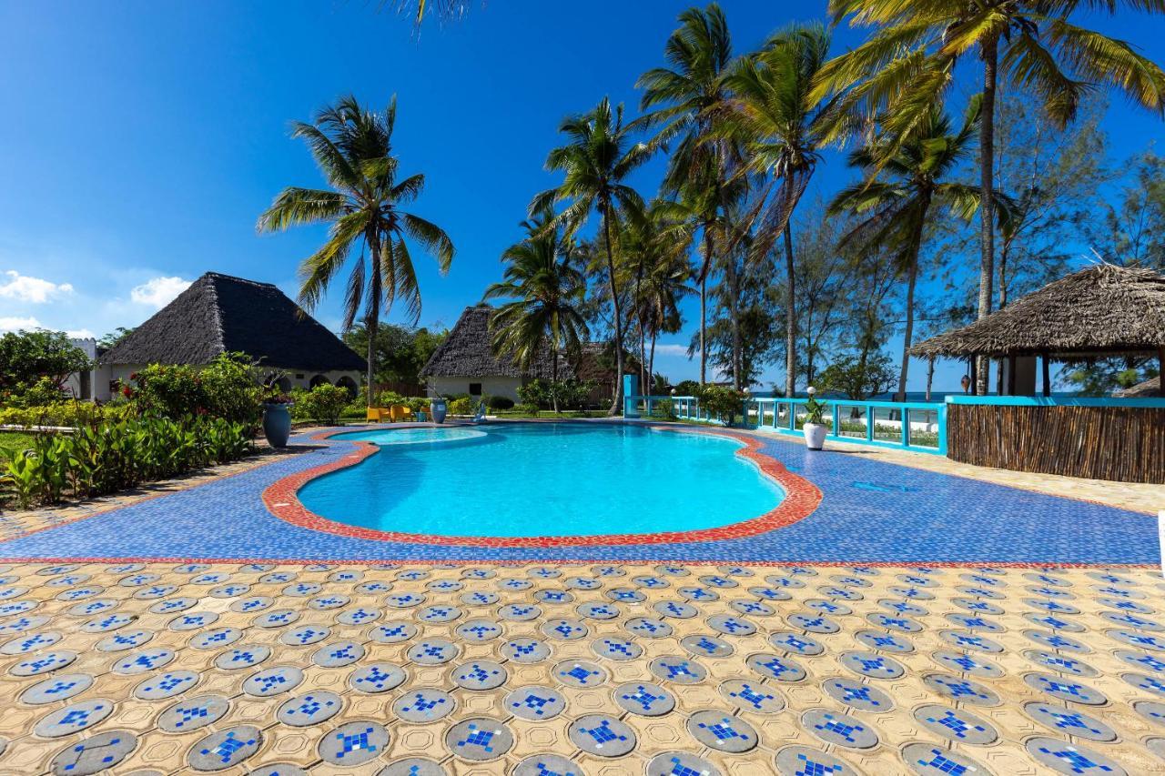 F-Zeen Boutique Hotel Zanzibar Uroa Exterior photo