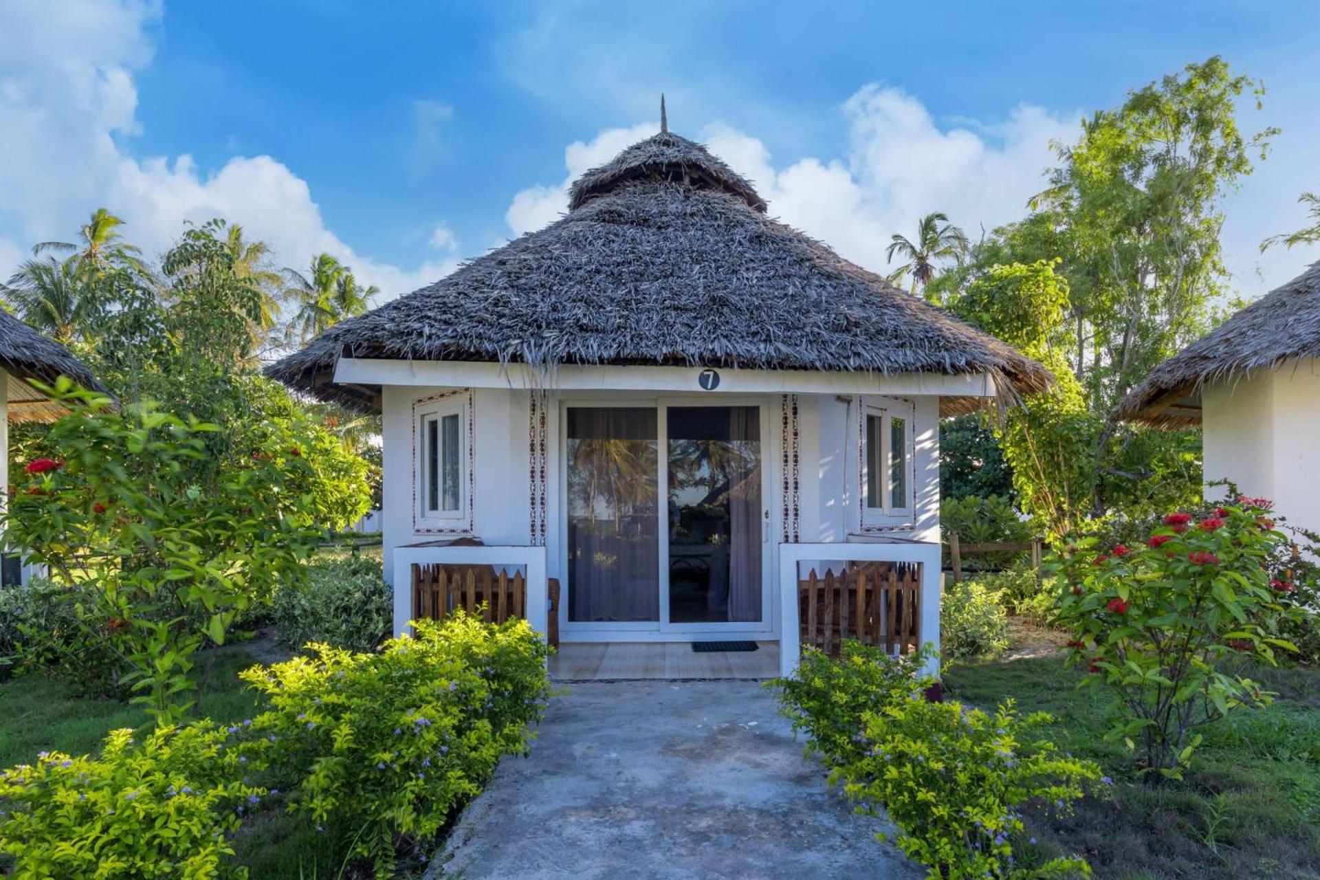 F-Zeen Boutique Hotel Zanzibar Uroa Exterior photo
